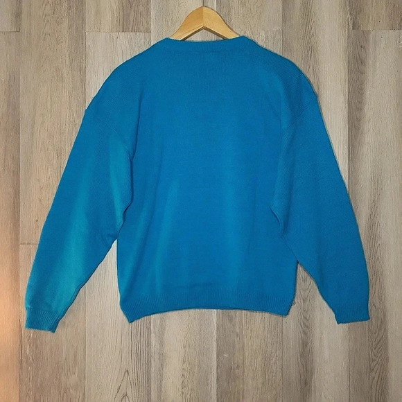 Eckos Blue White Embroidered Swirls Long Sleeve Crew Neck Sweater Womens Size 7 - Picture 2 of 6